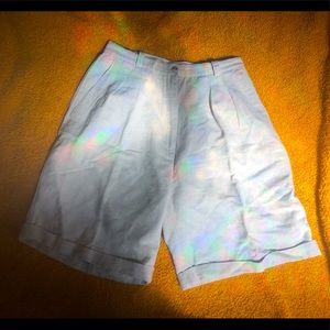 Vintage 90s Pleated Linen Highwaisted Shorts